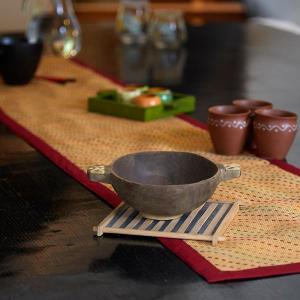 GALICHA Embroidered Bed or Table Runner