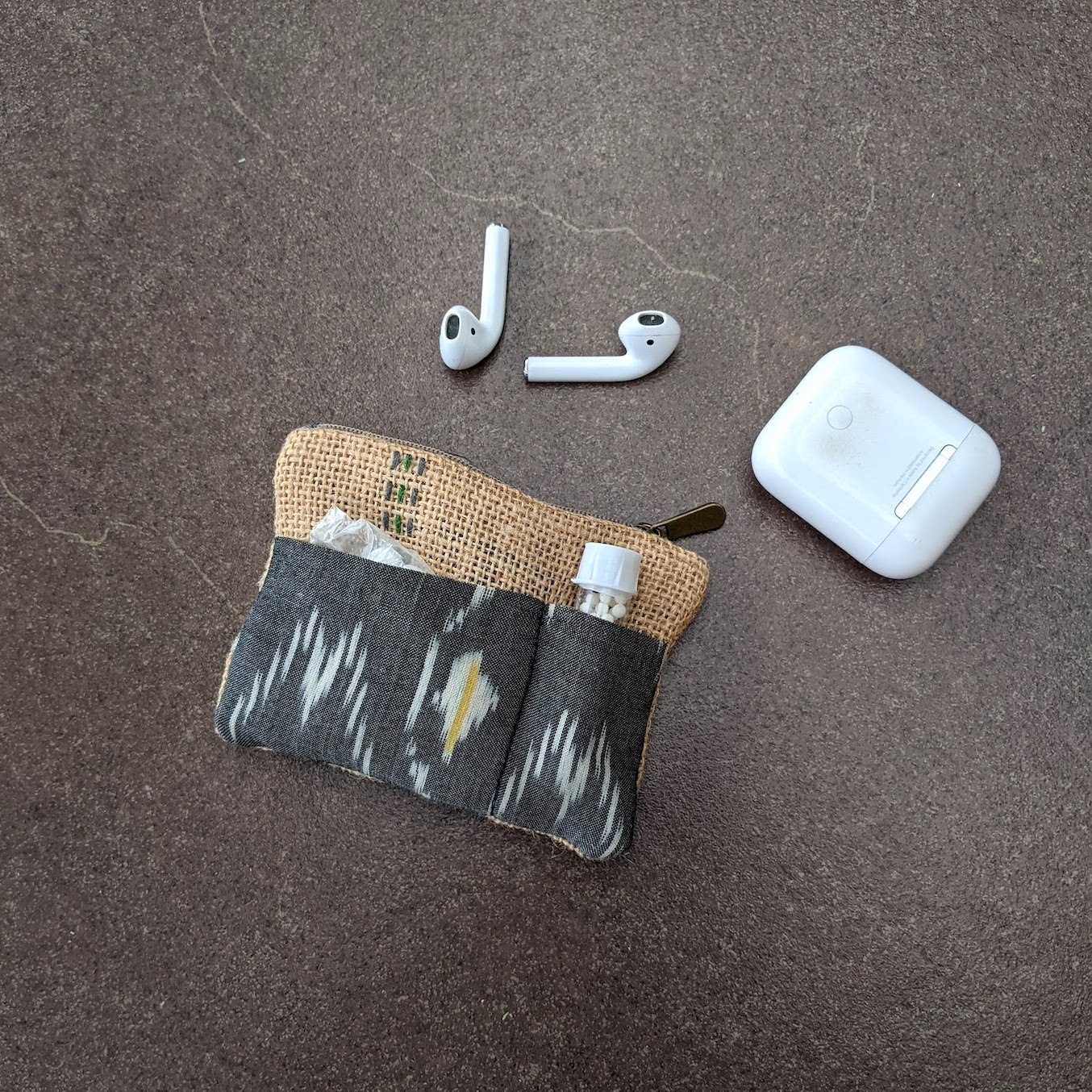 KHUDE Coin Pouch