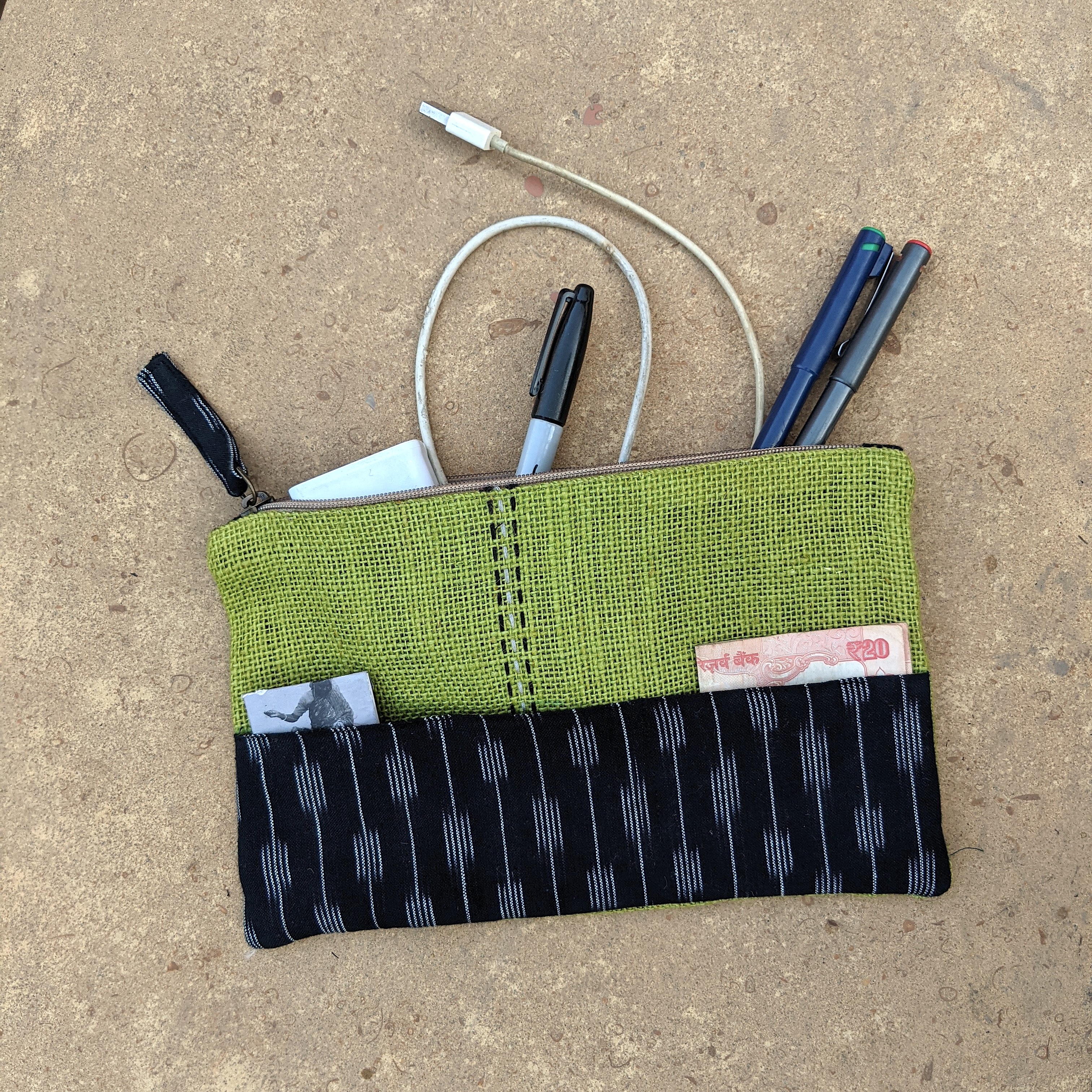 MAJHARI Large Pouch - Image 4